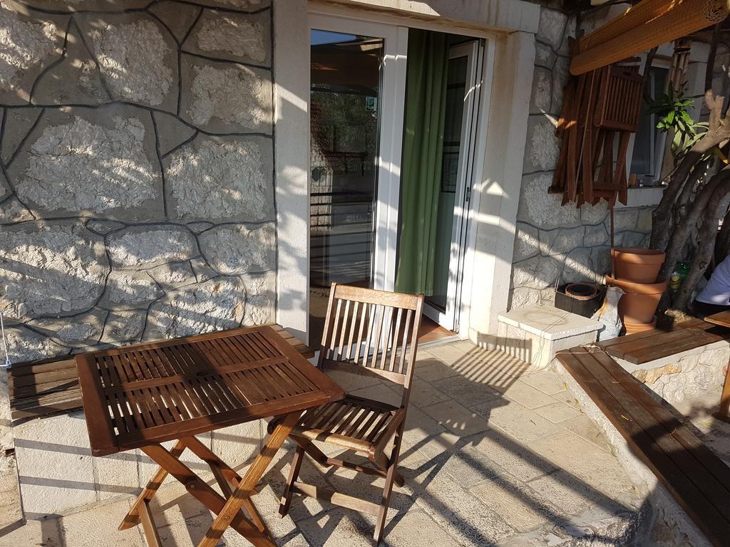 Apartments Mirela กราดัซ ภายนอก รูปภาพ