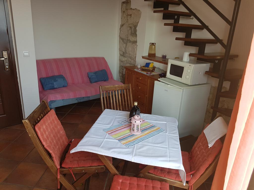 Apartments Mirela กราดัซ ภายนอก รูปภาพ