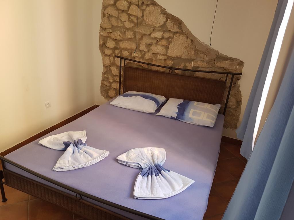 Apartments Mirela กราดัซ ภายนอก รูปภาพ